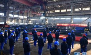 鎮江船廠430TEU集裝箱船順利開工