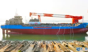 航通船業7999DWT雙燃料加油船順利下水
