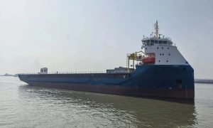 大洋海裝9000DWT系列多用途船第三艘圓滿試航