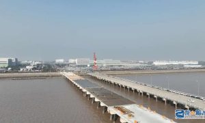 三航局承建上海南港碼頭二期工程主體結構完工